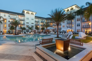 Baldwin Harbor Apartments