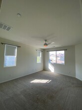 44130 Calle Ciuita in Temecula, CA - Building Photo - Building Photo