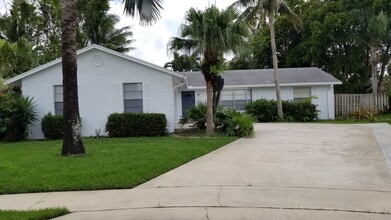 12191 Broadleaf Ct in Wellington, FL - Building Photo - Building Photo