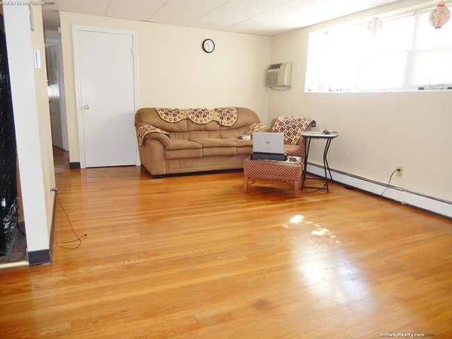 1731 Washington St-Unit -8 in Braintree, MA - Building Photo - Building Photo