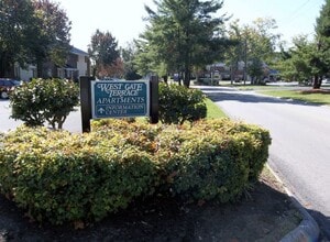 West Gate Terrace in Knoxville, TN - Building Photo - Building Photo