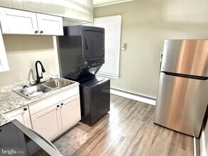 14 Penn Ave in Robesonia, PA - Building Photo - Building Photo