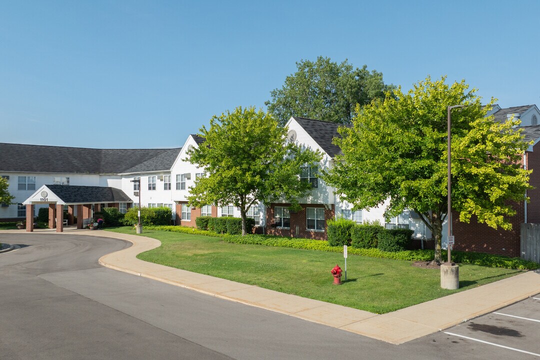 Walker Meadow in Walker, MI - Building Photo
