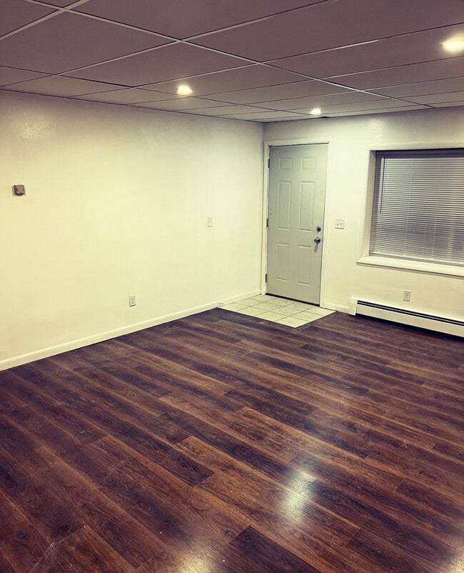 502 Vale Ave, Unit 3c in Parchment, MI - Building Photo - Building Photo