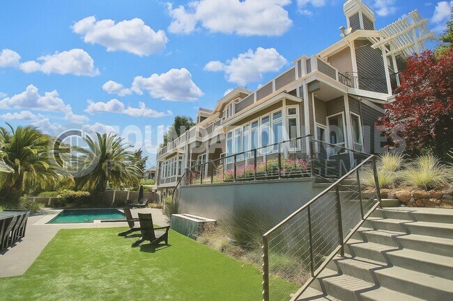property at 20 Marin Bay Park Ct