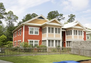 The Groves at Mile Branch in Covington, LA - Foto de edificio - Building Photo