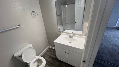 Nottingham in Greensboro, NC - Foto de edificio - Building Photo