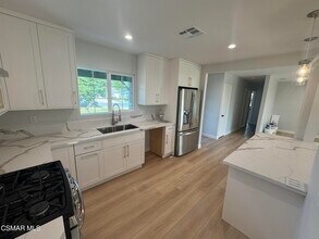 16656 Horace St in Los Angeles, CA - Building Photo - Building Photo