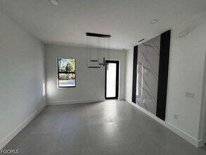 1037 Barcelona St E in Lehigh Acres, FL - Building Photo - Building Photo