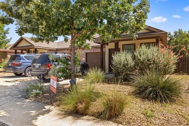 property at 119 Creekside Villa Dr