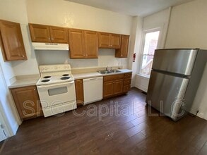 304 W Cottage Pl in York, PA - Building Photo - Building Photo