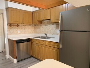 4353 S Semoran Blvd in Orlando, FL - Building Photo - Building Photo