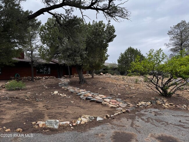 152 N Equestrian Way in Prescott, AZ - Building Photo - Building Photo