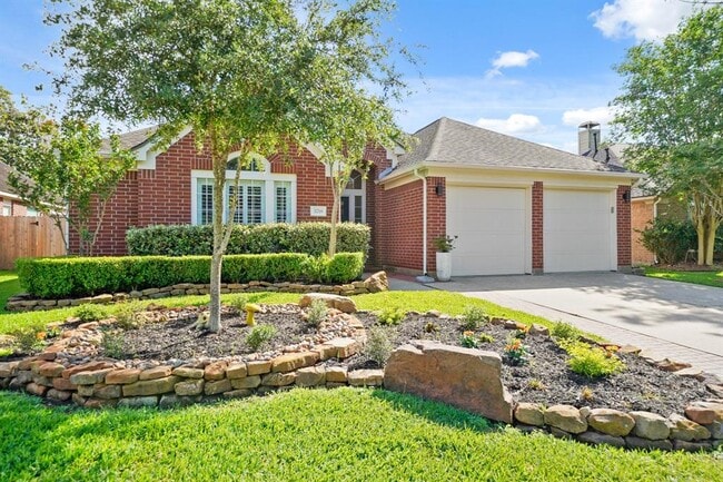 3718 Paigewood Dr in Pearland, TX - Building Photo - Building Photo