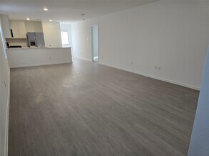 26915 Dalmatian Bellflower Dr in Katy, TX - Building Photo - Building Photo