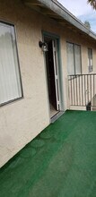1705 W Olive Ave, Unit D in El Centro, CA - Building Photo - Building Photo