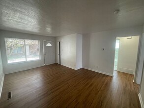 1158-1160 Brooklyn Ave in Salt Lake City, UT - Building Photo - Building Photo