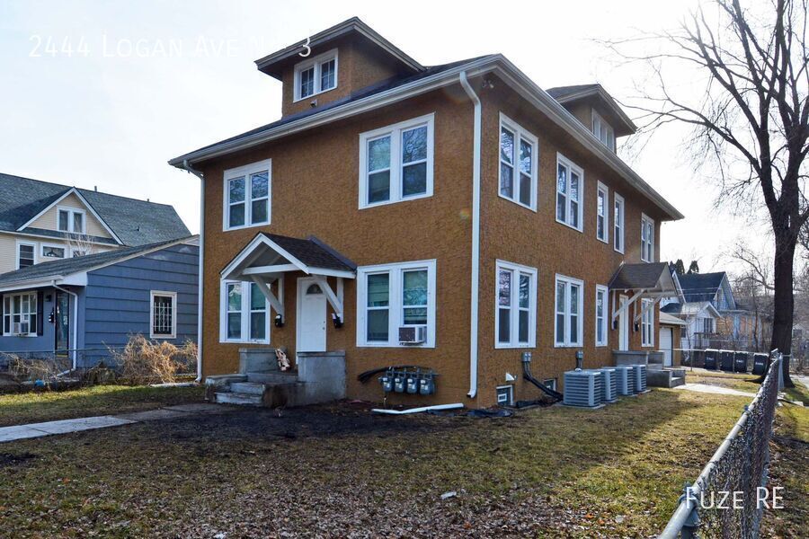2444 N Logan Ave in Minneapolis, MN - Building Photo