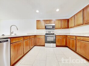 30801 Temple Stand Ave in Wesley Chapel, FL - Building Photo - Building Photo