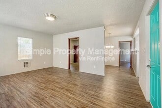 3225 NW 14th St in Oklahoma City, OK - Building Photo - Building Photo