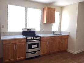 1246 Akamai St in Kailua, HI - Building Photo