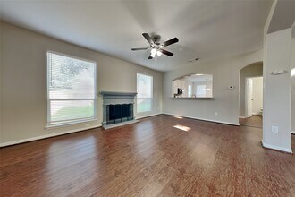 19819 Sternwood Manor Dr in Spring, TX - Building Photo - Building Photo