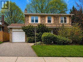 6 Prestwick Crescent in Toronto, ON - Building Photo