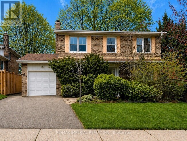property at 6 Prestwick Crescent