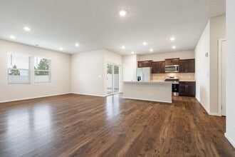 8606 Silver Ln in Cheney, WA - Building Photo - Building Photo