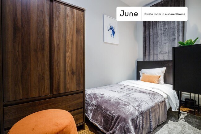 Room in Shared 4 bed/2 bath home in New York, NY - Building Photo - Building Photo