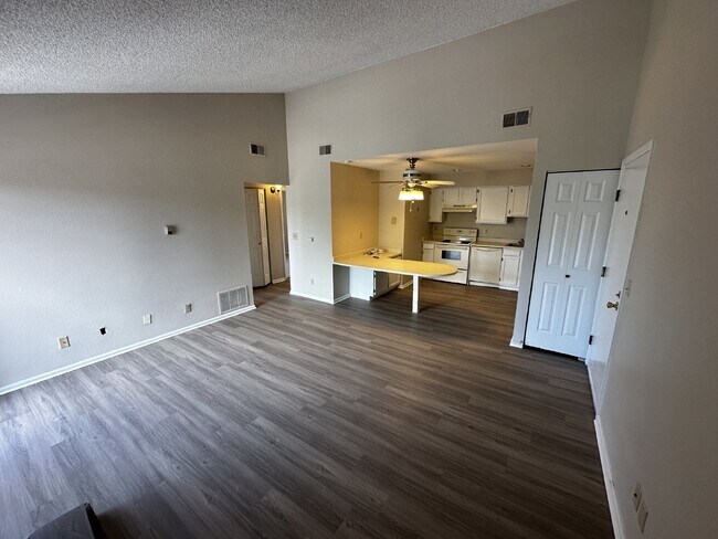 4899 S Dudley St in Denver, CO - Building Photo - Building Photo