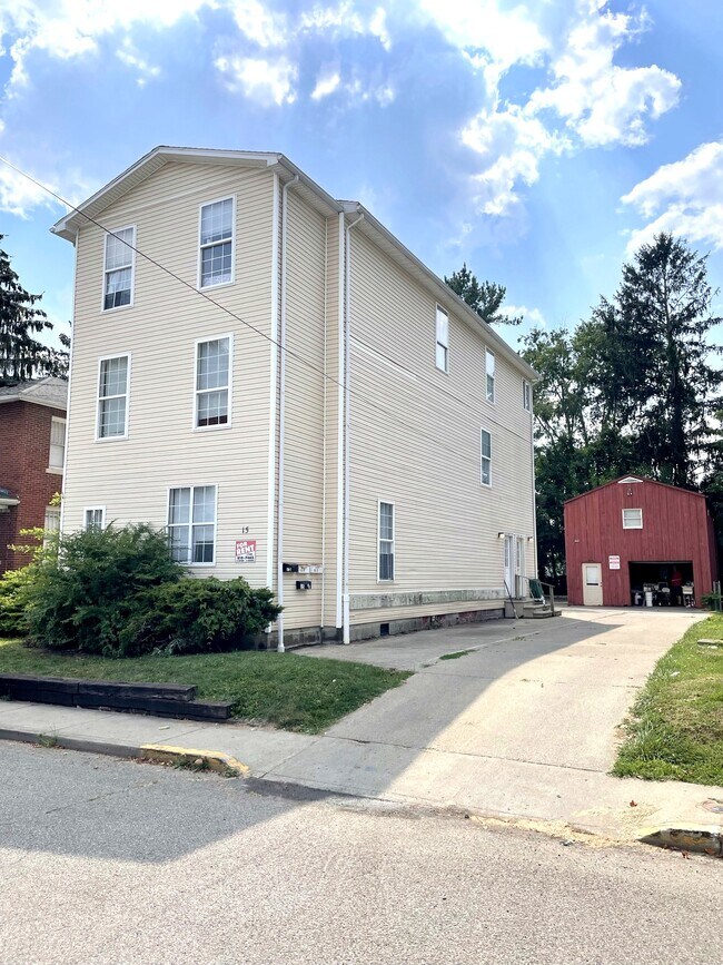 15 Elliott St Rentals in Athens, OH
