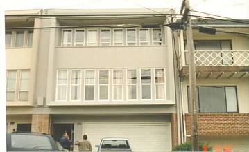 743 Hillside Blvd in Daly City, CA - Building Photo - Building Photo