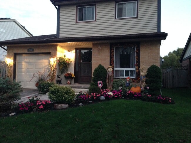 property at 713 Greenbriar Dr