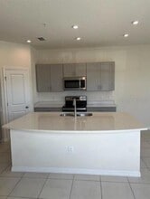 10559 Salt Grove St in Orlando, FL - Building Photo - Building Photo