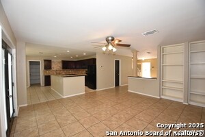 1607 Pinetum Dr in San Antonio, TX - Building Photo - Building Photo