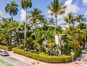 1770 Meridian Ave in Miami Beach, FL - Building Photo - Primary Photo