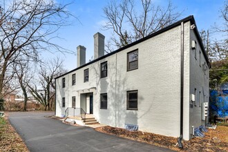 7404 Columbia Ave in College Park, MD - Building Photo - Building Photo