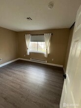 572B Nutley Dr in Monroe Township, NJ - Building Photo - Building Photo