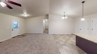 614 Northern Lights Blvd in Box Elder, SD - Building Photo - Building Photo