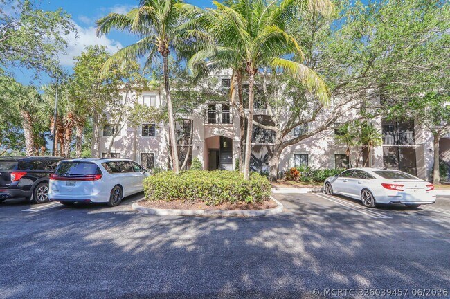 property at 3023 Alcazar Pl