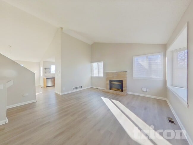 1800 Granby Ct, Unit 314 in Aurora, CO - Building Photo - Building Photo