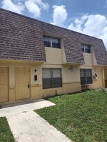 2291 NW 59th Wy in Lauderhill, FL - Building Photo
