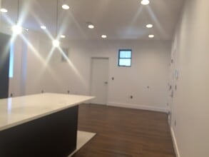 45 Main St, Unit 2L in Madison, NJ - Building Photo - Building Photo