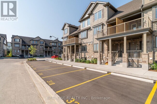 85 Mullin Dr in Guelph, ON - Building Photo - Building Photo