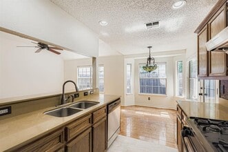 1708 Rusty Nail Loop in Round Rock, TX - Building Photo - Building Photo