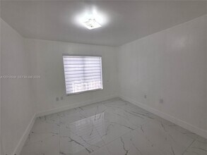 14775 SW 83rd Ln in Miami, FL - Building Photo - Building Photo