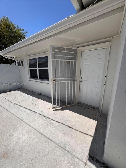 property at 606 SW 58th Ct