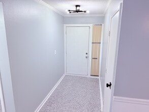 6519 W Newberry Rd in Gainesville, FL - Building Photo - Building Photo