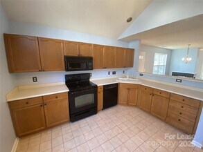 9325 Timothy Ct in Charlotte, NC - Building Photo - Building Photo